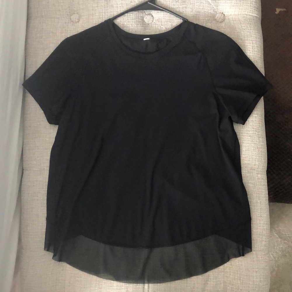 Lululemon top